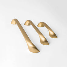 Load image into Gallery viewer, Twist, Solid Brass Cabinet Pulls
