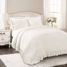 Cargar imagen en el visor de la galería, Reyna 3 Piece Comforter Set
