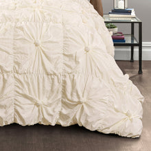 Cargar imagen en el visor de la galería, Bella 3 Piece Comforter Set
