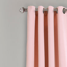 Carregar imagem no visualizador da galeria, Insulated Grommet Blackout Window Curtain Panel Set
