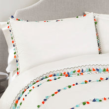 Cargar imagen en el visor de la galería, Boho Tassel 3 Piece Comforter Set
