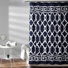 Carregar imagem no visualizador da galeria, Maze Border Shower Curtain
