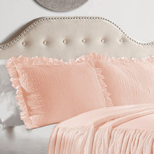 Carregar imagem no visualizador da galeria, Ruffle Skirt Bedspread Set
