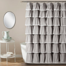 Carregar imagem no visualizador da galeria, Lace Ruffle Shower Curtain
