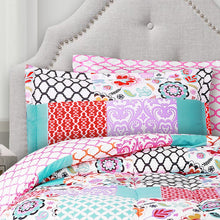 Carregar imagem no visualizador da galeria, Brookdale Patchwork Comforter Set Back To Campus Dorm Room Bedding
