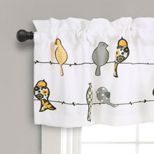 Cargar imagen en el visor de la galería, Rowley Birds Valance
