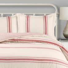 Carregar imagem no visualizador da galeria, Farmhouse Stripe Reversible Comforter Set
