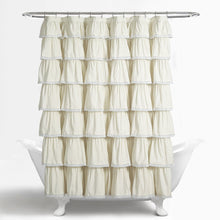 Carregar imagem no visualizador da galeria, Lace Ruffle Shower Curtain
