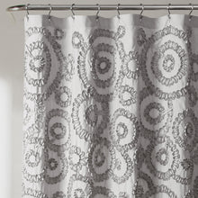 Carregar imagem no visualizador da galeria, Keila Shower Curtain
