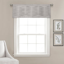 Carregar imagem no visualizador da galeria, Wave Texture Valance
