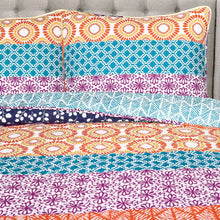 Load image into Gallery viewer, Bohemian Stripe Quilt 3 Piece Set
