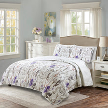 Carregar imagem no visualizador da galeria, Adalia 3 Piece Quilt Set
