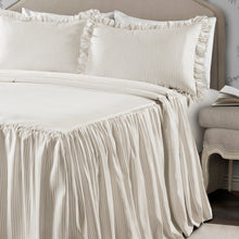 Load image into Gallery viewer, Ticking Stripe Bedspread Set
