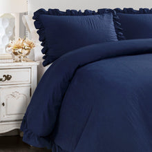 Cargar imagen en el visor de la galería, Reyna 3 Piece Comforter Set
