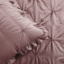 Cargar imagen en el visor de la galería, Ravello Pintuck Ruffle Skirt Bedspread Set
