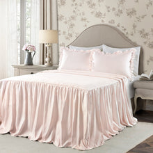 Carregar imagem no visualizador da galeria, Ticking Stripe Bedspread Set
