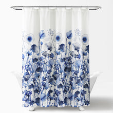 Carregar imagem no visualizador da galeria, Zuri Flora Shower Curtain
