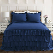 Carregar imagem no visualizador da galeria, Allison Ruffle Skirt Bedspread Set
