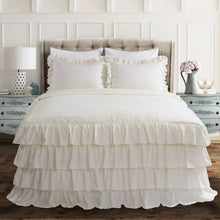 Carregar imagem no visualizador da galeria, Allison Ruffle Skirt Bedspread Set
