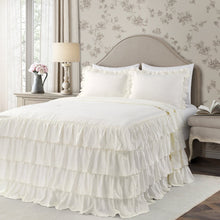 Cargar imagen en el visor de la galería, Allison Ruffle Skirt Bedspread Set
