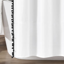 Carregar imagem no visualizador da galeria, Pom Pom Shower Curtain
