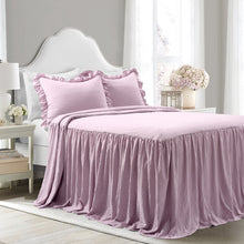 Carregar imagem no visualizador da galeria, Ruffle Skirt Bedspread Set
