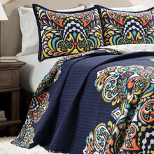 Carregar imagem no visualizador da galeria, Clara Quilt 3 Piece Set
