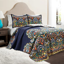 Carregar imagem no visualizador da galeria, Clara Quilt 3 Piece Set
