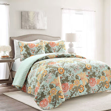 Load image into Gallery viewer, Sydney 3 Piece Quilt Set
