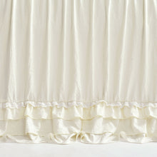 Cargar imagen en el visor de la galería, Ella Ruffle Lace 3 Piece Bedspread Set
