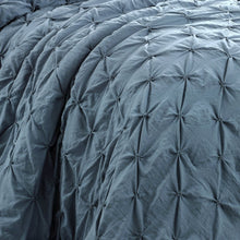 Cargar imagen en el visor de la galería, Ravello Pintuck 5 Piece Comforter Set
