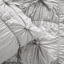 Cargar imagen en el visor de la galería, Bella 3 Piece Comforter Set
