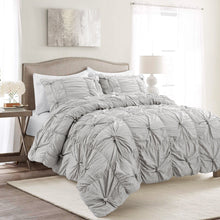 Cargar imagen en el visor de la galería, Bella 3 Piece Comforter Set
