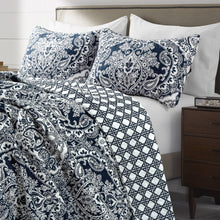 Load image into Gallery viewer, Aubree 3 Piece Quilt Set
