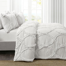 Load image into Gallery viewer, Riviera 3 Piece Comforter Set
