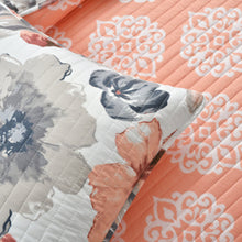 Carregar imagem no visualizador da galeria, Leah Quilt 3 Piece Set
