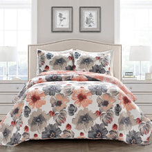 Carregar imagem no visualizador da galeria, Leah Quilt 3 Piece Set
