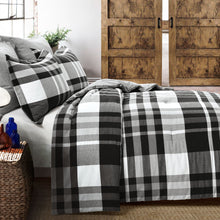 Load image into Gallery viewer, Farmhouse Yarn Dyed Plaid Comforter 5 Piece Set
