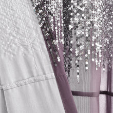 Carregar imagem no visualizador da galeria, Shimmer Sequins Window Curtain Panel Set
