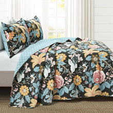 Carregar imagem no visualizador da galeria, Sydney 3 Piece Quilt Set
