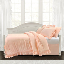 Load image into Gallery viewer, Reyna 6 Piece Daybed Comforter Set
