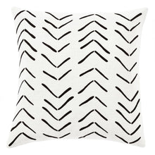 Cargar imagen en el visor de la galería, Hygge Row Decorative Pillow Cover
