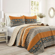 Load image into Gallery viewer, Royal Empire 3 Piece Quilt Set
