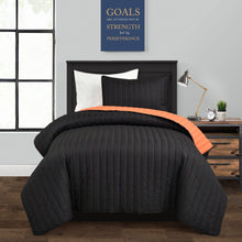 Cargar imagen en el visor de la galería, Soft Stripe All Season Quilt/Coverlet Set
