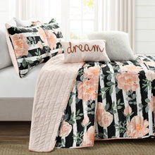 Load image into Gallery viewer, Amara Watercolor Rose Quilt Set
