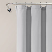 Carregar imagem no visualizador da galeria, Avery Shower Curtain
