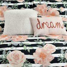 Cargar imagen en el visor de la galería, Amara Watercolor Rose 7 Piece Comforter Set
