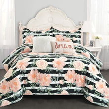 Load image into Gallery viewer, Amara Watercolor Rose 7 Piece Comforter Set
