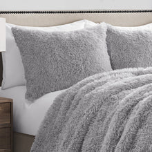 Load image into Gallery viewer, Emma Faux Fur Comforter Set
