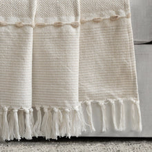 Load image into Gallery viewer, Herringbone Stripe Yarn Dyed Cotton Woven Tassel Throw
